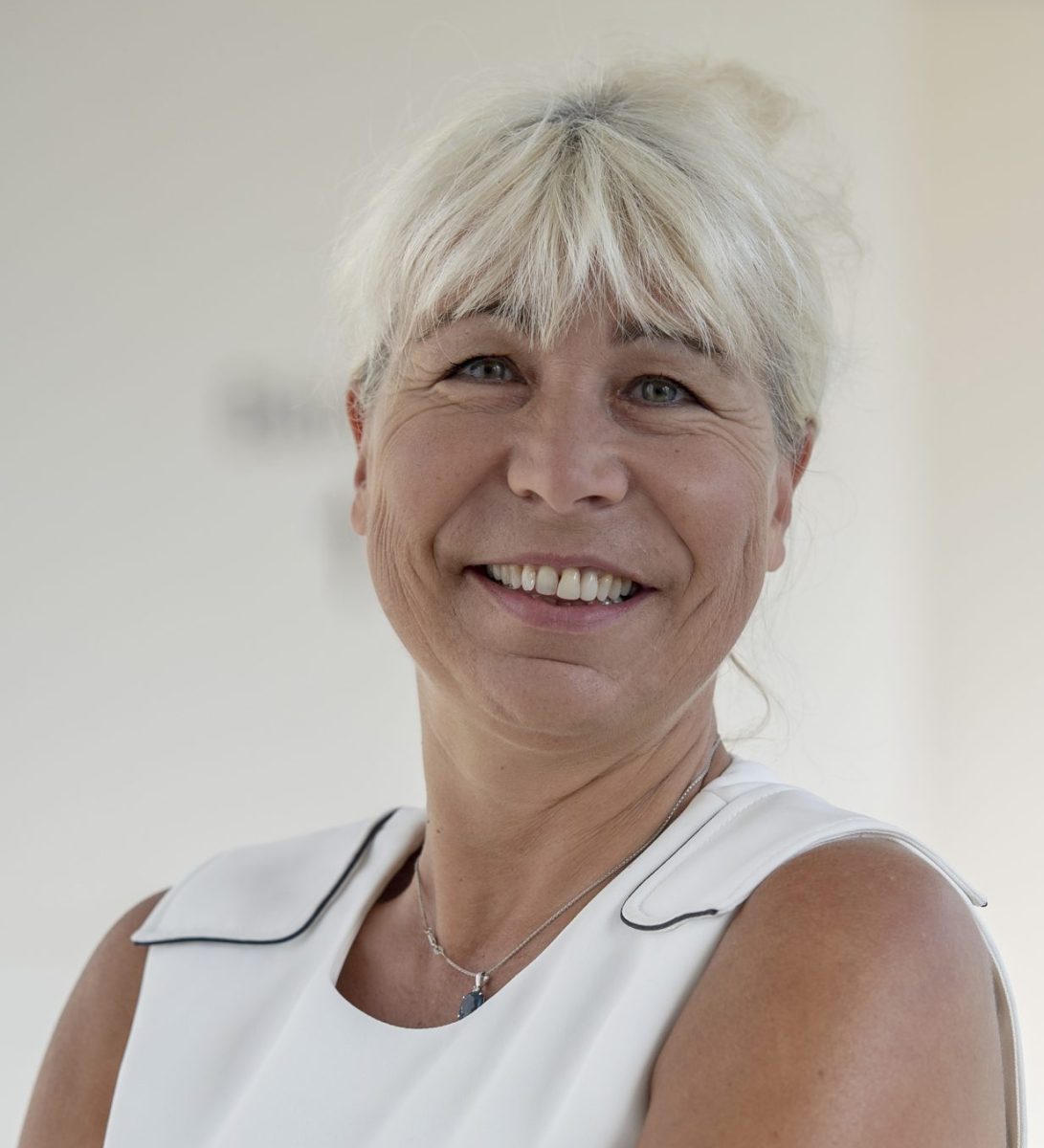 Photo d'une femme blonde